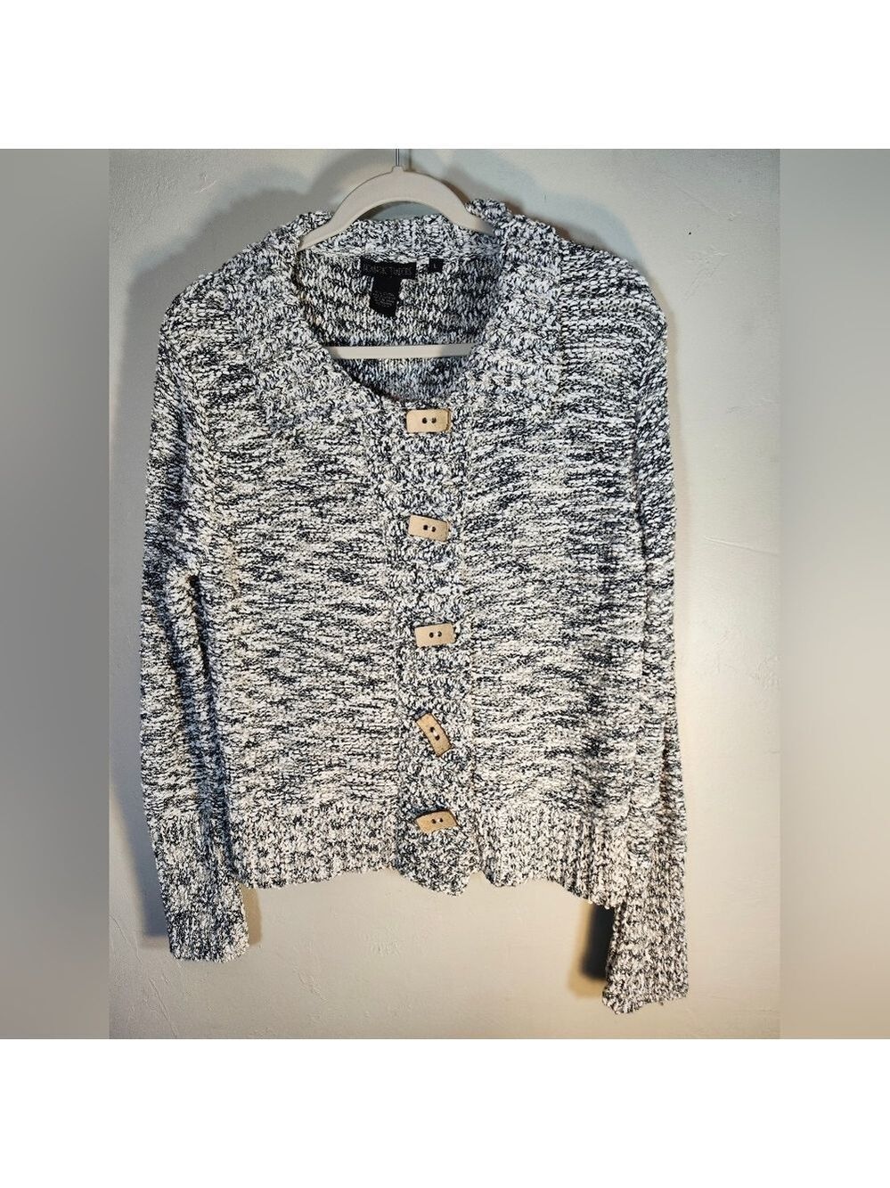 Nomadic Traders Cotton Blend Coconut Rectangle Buttons Knit Cardigan Sz L